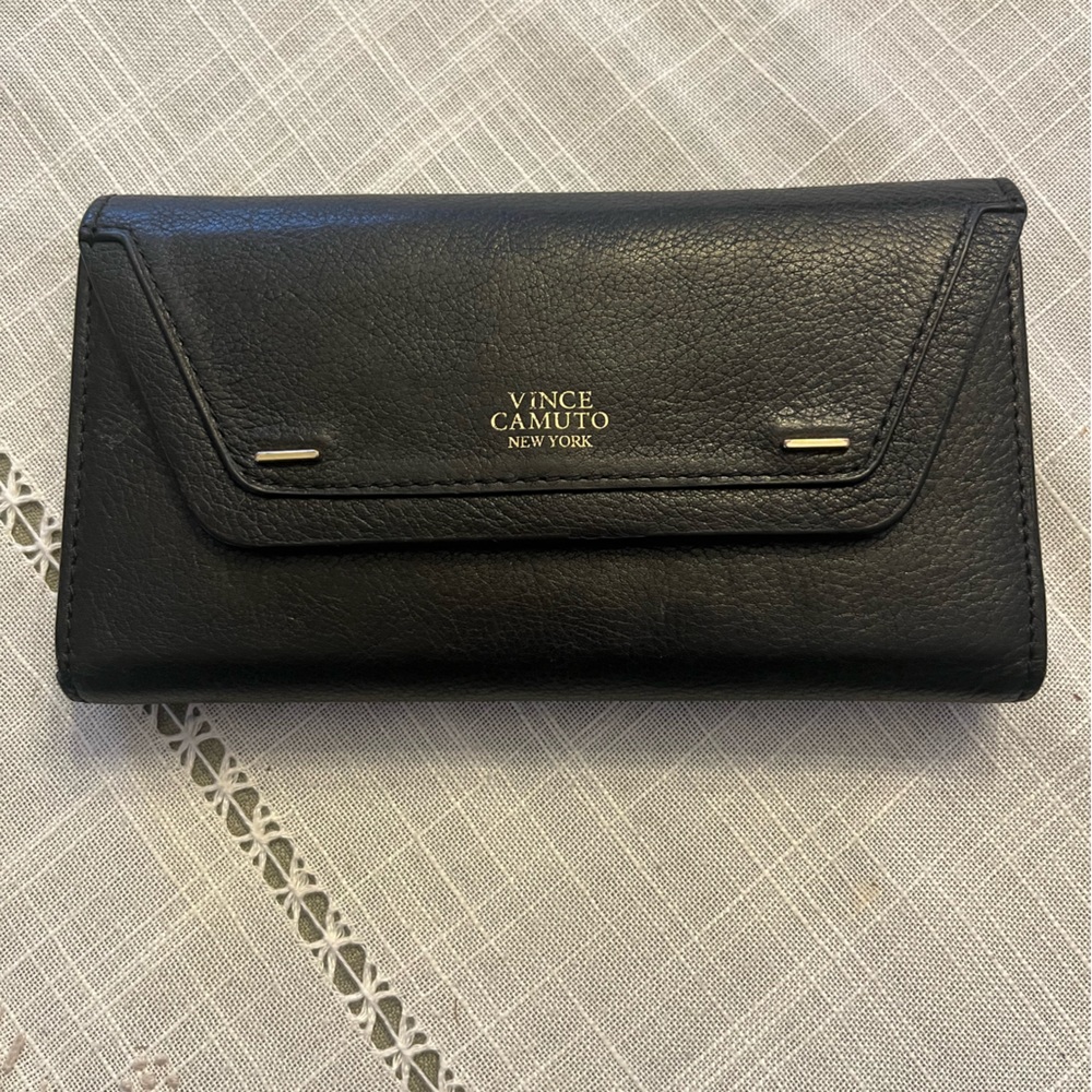 Vince Camuto Tessa Black Leather Wallet